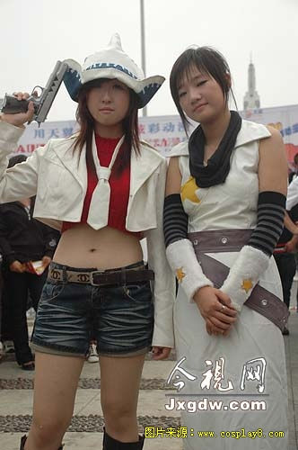 女生也玩cosplay