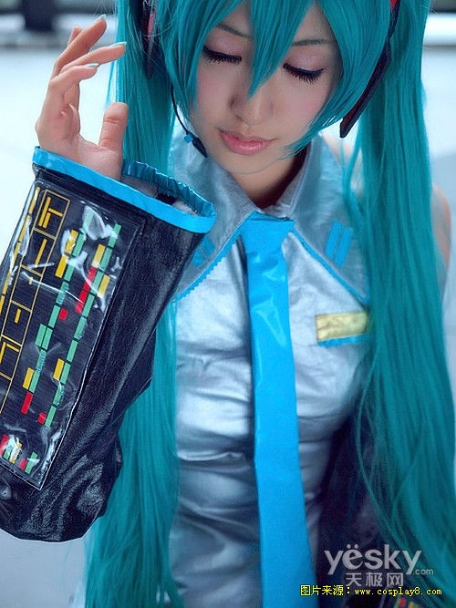 沙古《VOCALOID》初音COSPLAY(4)