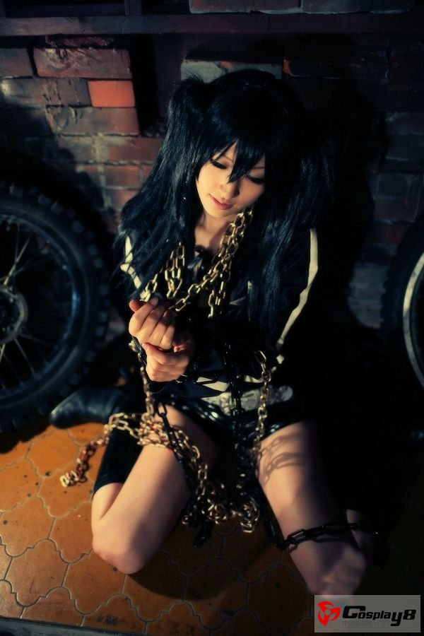 有史以来最“性感”的黑岩射手Cosplay 