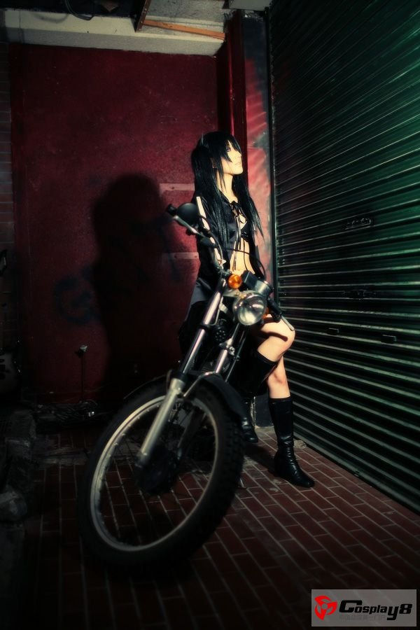 有史以来最“性感”的黑岩射手Cosplay 