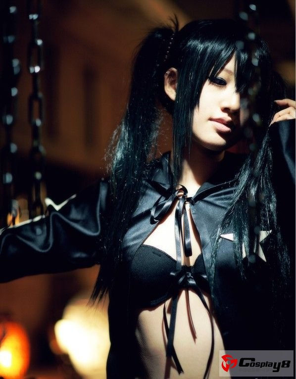 有史以来最“性感”的黑岩射手Cosplay 