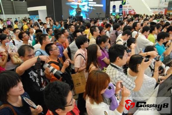 现场人气持续爆棚