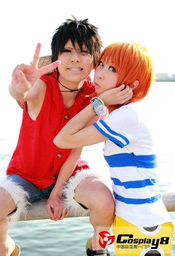 《海贼王》各版路飞Cosplay大集合 