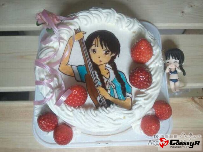 《轻音》中人气最高角色秋山澪生日快乐