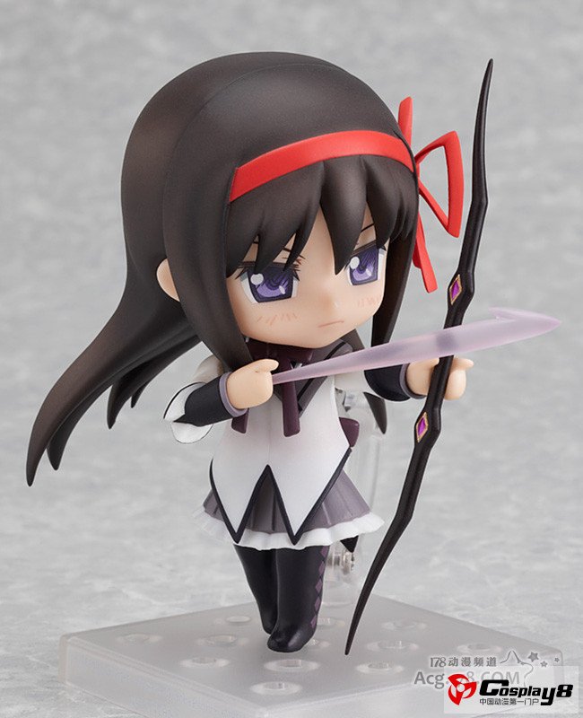 奸笑社就公布手办展WF2012的会场限定品