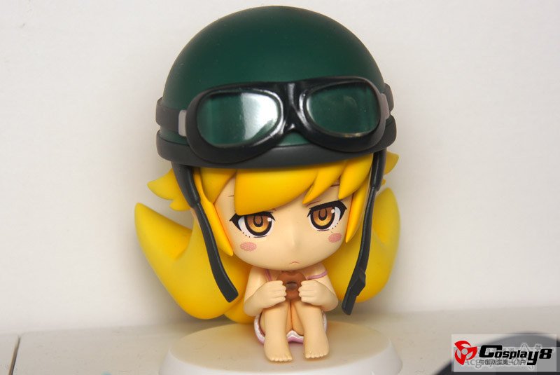 知名玩具商万代展出《伪物语》赠品