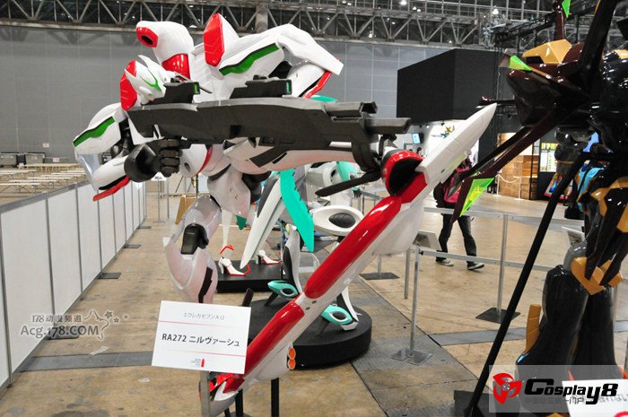 ACE2012漫展各大厂商巨大模型欣赏