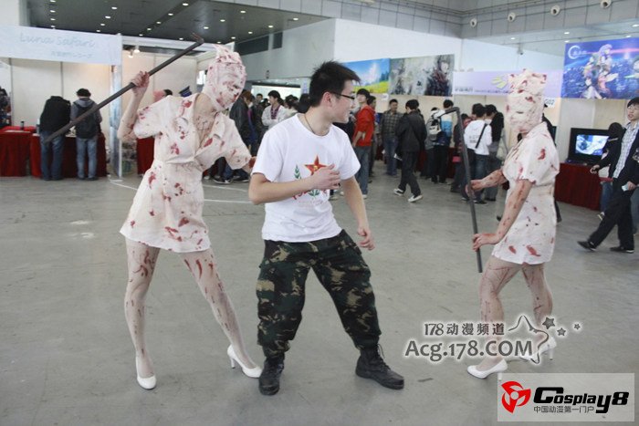 武汉Comiai6同人展报道COS与LIVE篇