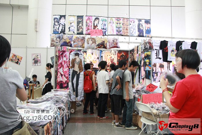第一届海口海盗同人展感受海岛动漫爱好者火热