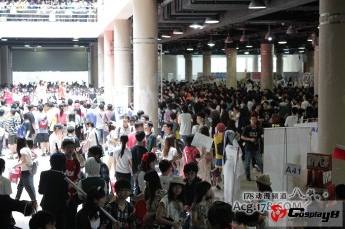 YACA五一漫展现场周边与摊位巡游
