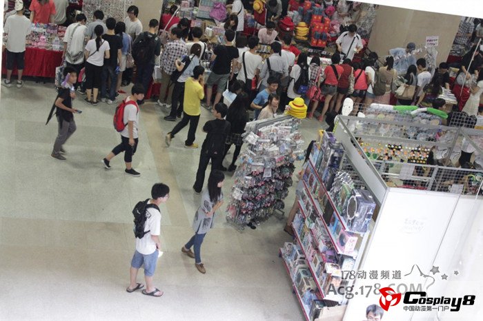 YACA五一漫展现场周边与摊位巡游