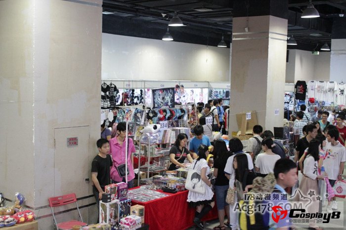 YACA五一漫展现场周边与摊位巡游