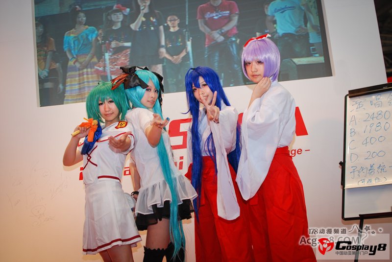 CCG2012现场萌Coser与美ShowGirl们大比拼！