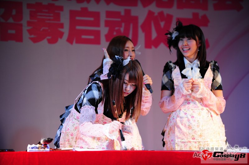 日本国民偶像天团AKB48成员见面会