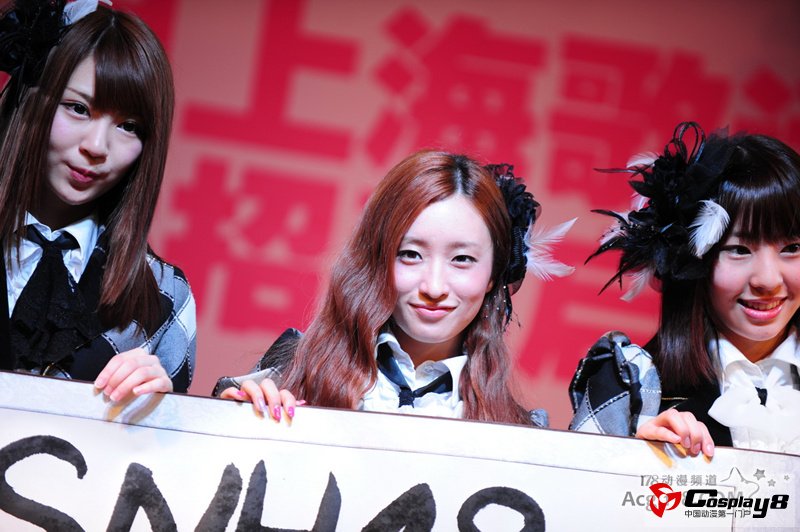 日本国民偶像天团AKB48成员见面会