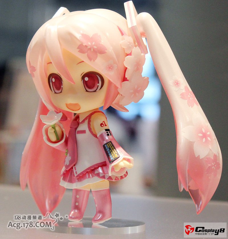 WF2012夏奸笑社邪神“MIKU打油酱”出现