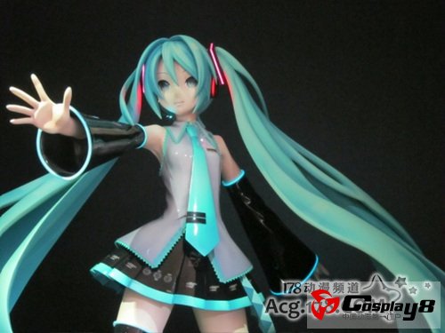 初音未来in横滨·音乐花火大会 miku雕塑现身
