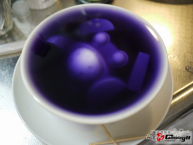 相模屋食料推出高达系列《高战蟹豆腐》火锅