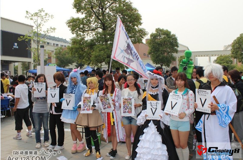 VOCALOID™ CHINA校园行洛天依行程发布