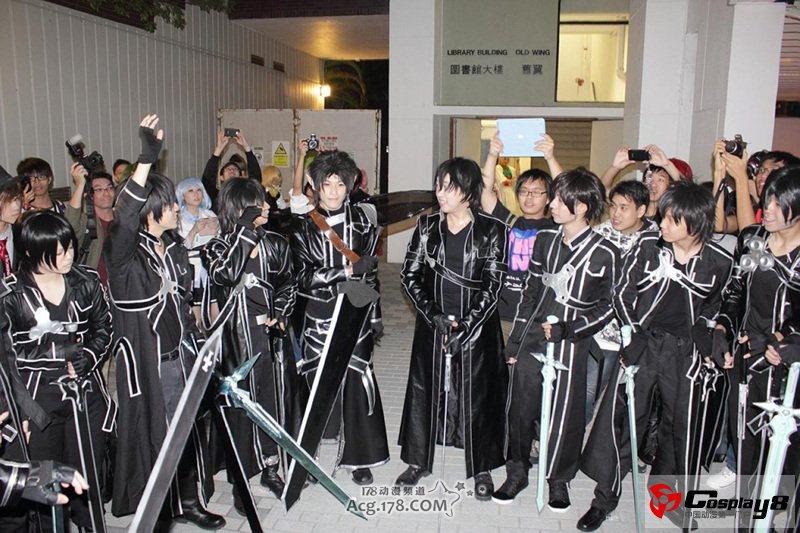 香港“HKU 2012”同人展召开 刀剑神域COS亮相