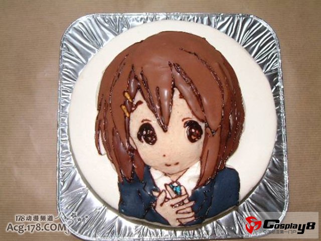 死宅们为《轻音少女》平泽唯准备豪华庆生会