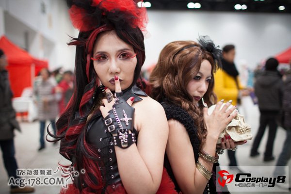 囧囧有神同人祭观众演出和伪娘真爷们大赛火爆