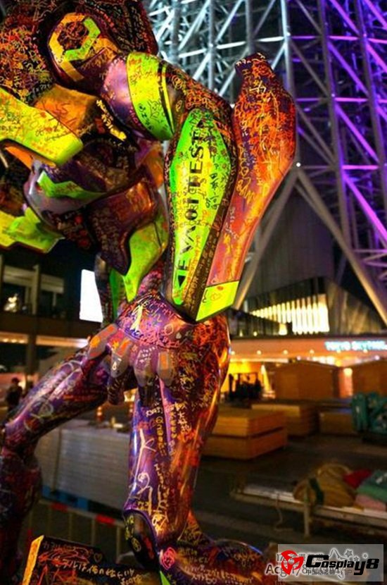东京TOKYO SKYTREE建造“niconico EVA神社”