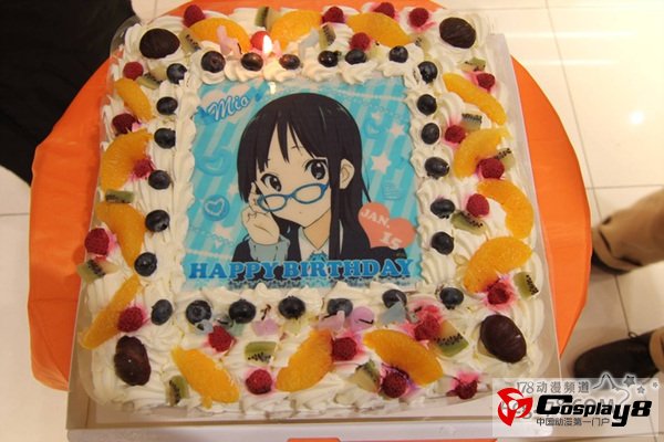 动画《轻音少女》全员生日蛋糕大搜罗