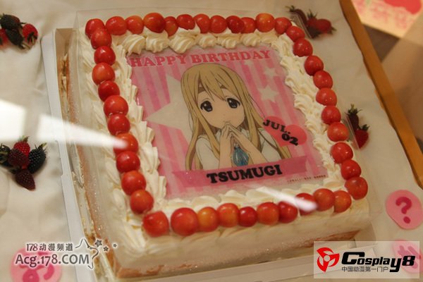 动画《轻音少女》全员生日蛋糕大搜罗